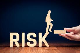 Risk OVerlay